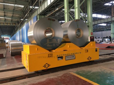 Kereta Kereta Api Voltan Rendah